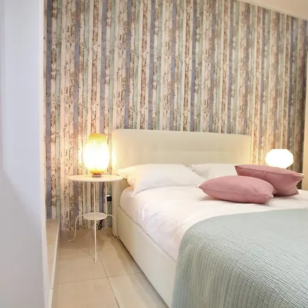 فندق مبيت وإفطار Convitalia نابولي